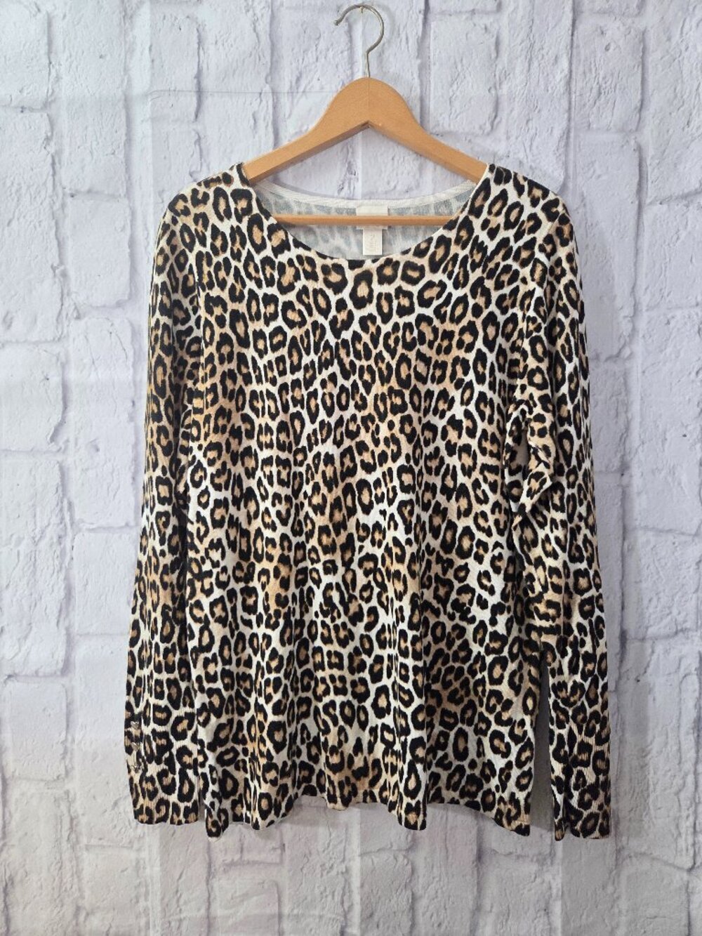 Chico's 2 Large Animal Print Round Neck Longsleeve Lightweight Knit Sweater Top